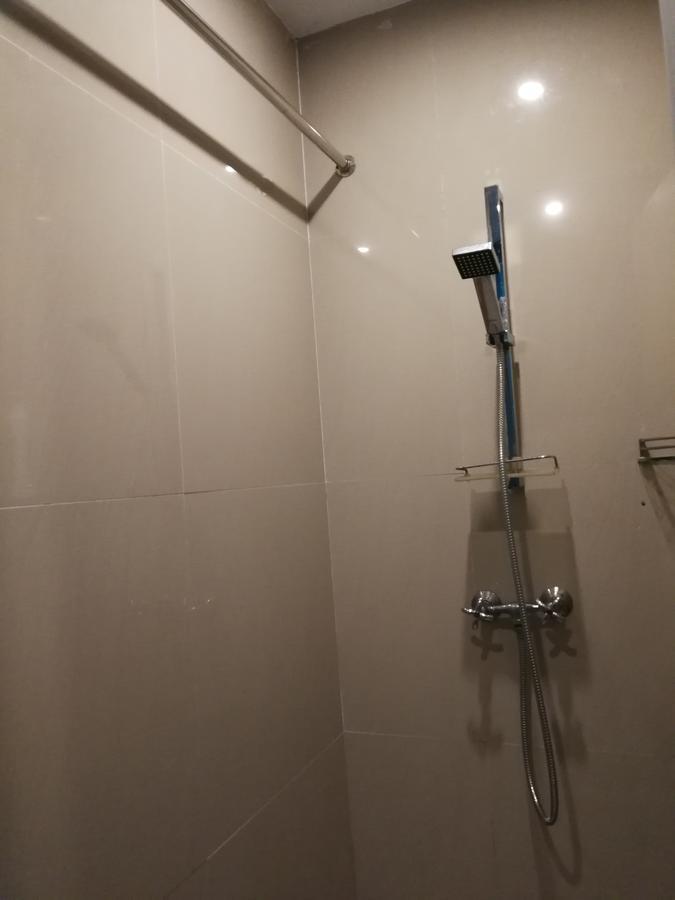 ג'קרטה Sleepy Raccoon Hostel מראה חיצוני תמונה